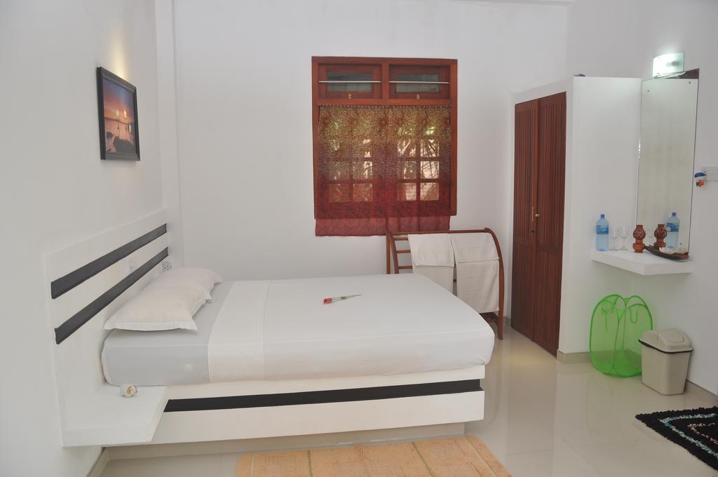 Bed and Breakfast The Fence Bentota Exterior foto